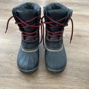 Sorel Black Winter Boots with Red Laces